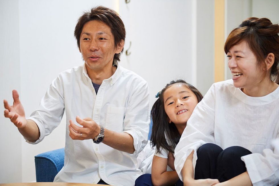 お客さまの声（インタビューの様子）住まい探しを始めたきっかけは？｜大阪・兵庫の新築一戸建て、分譲住宅、建売住宅、注文住宅、モデルハウス分譲ならエイワハウジング