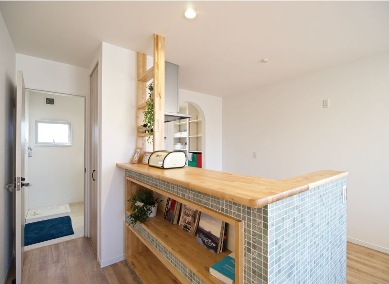 タイルが可愛いキッチン｜大阪・兵庫の新築一戸建て、分譲住宅、建売住宅、注文住宅、モデルハウス分譲ならエイワハウジング