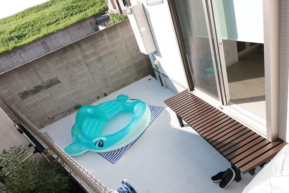 敷地のデットスペースを生かした縁側はプライバシーも確保できます｜大阪・兵庫の新築一戸建て、分譲住宅、建売住宅、注文住宅、モデルハウス分譲ならエイワハウジング