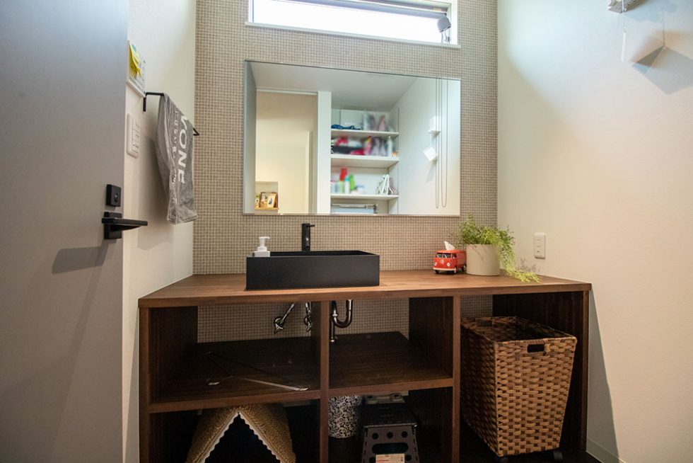 お客さまの声（インタビュー時の様子）｜大阪・兵庫の新築一戸建て、分譲住宅、建売住宅、注文住宅、モデルハウス分譲ならエイワハウジング