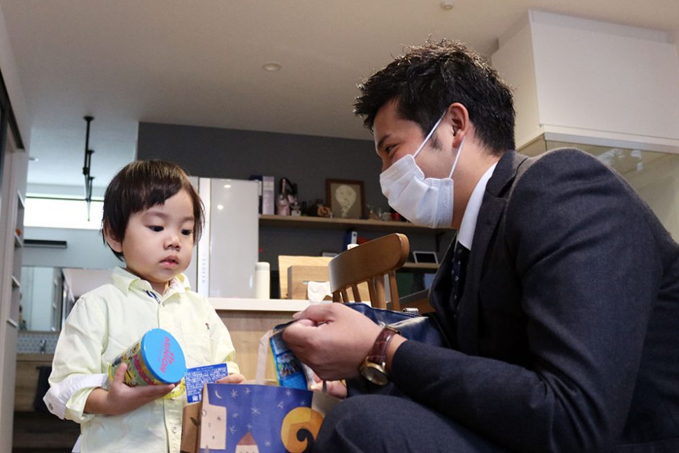 お客さまの声（インタビュー時の様子）スタッフの印象はどうでしたか？｜大阪・兵庫の新築一戸建て、分譲住宅、建売住宅、注文住宅、モデルハウス分譲ならエイワハウジング